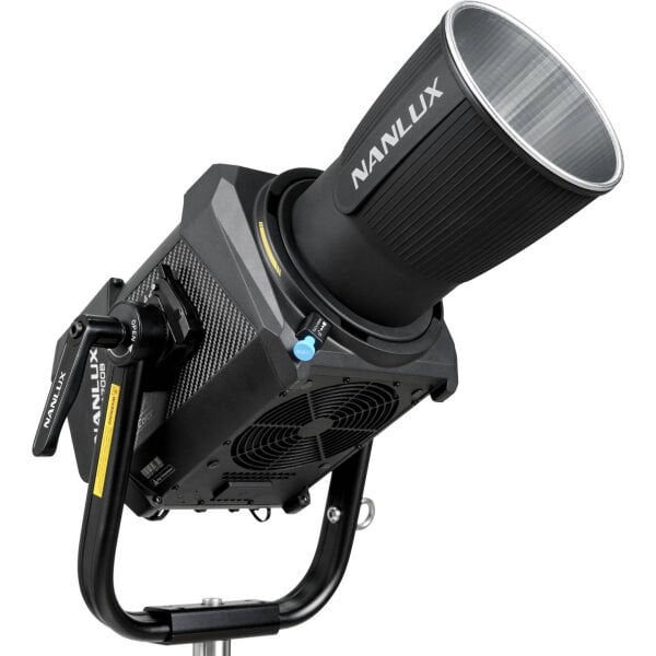 Nanlux Evoke 1200B